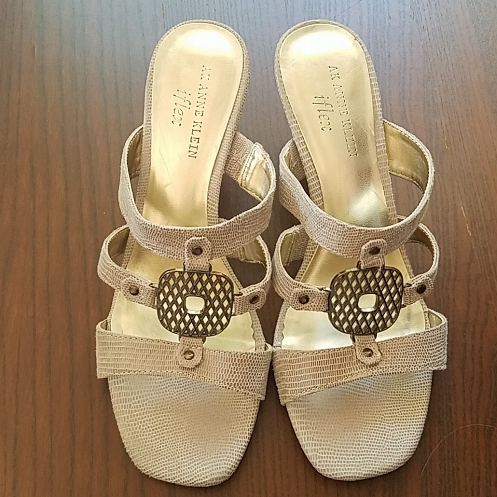 Ak Anne Klein Sandel